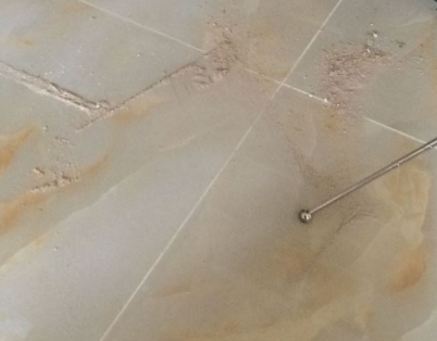 赣榆瓷砖空鼓维修公司分享粘合剂选择不当在瓷砖铺贴过程中可能导致以下问题